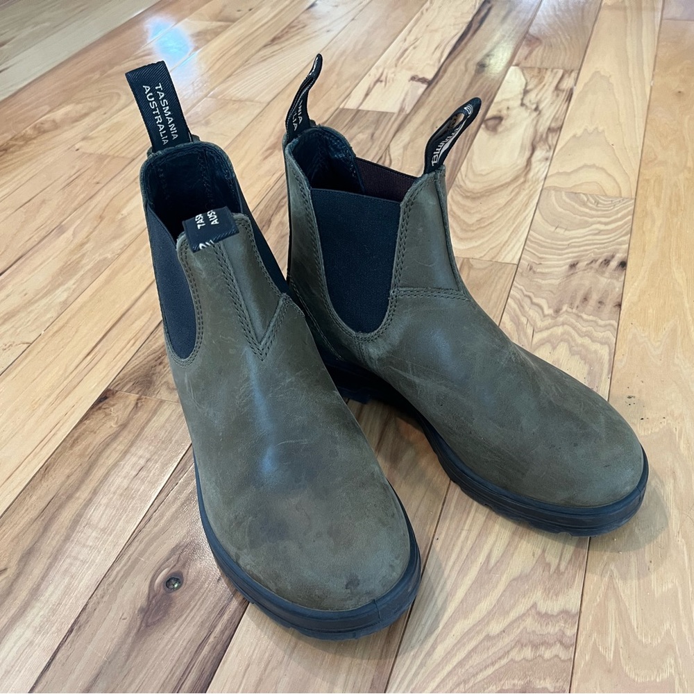 Blundstone Women’s Originals Chelsea Boots size AU 4.5